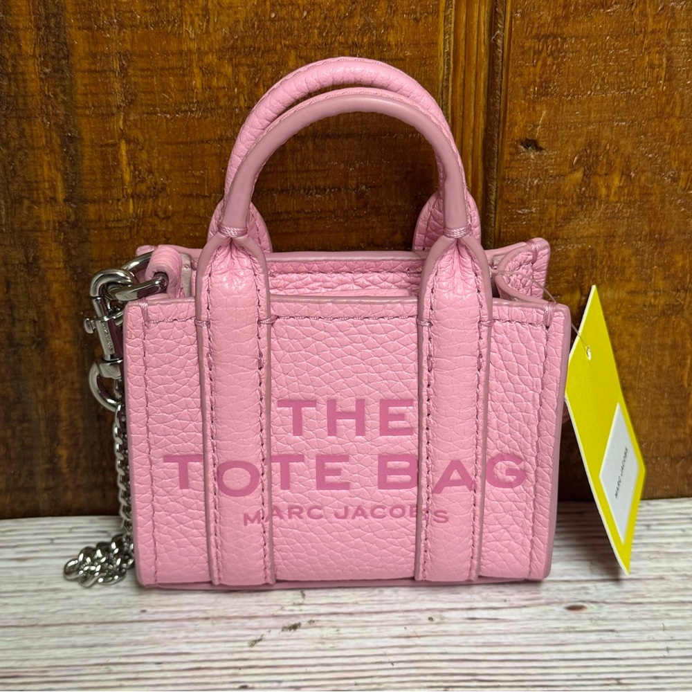 Marc Jacobs The Nano Tote Bag Charm - Fluro Candy Pink